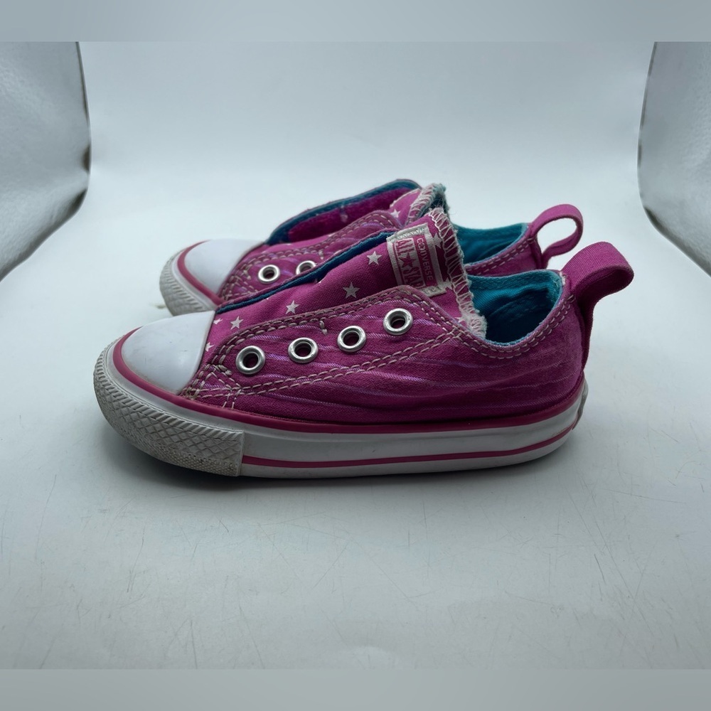 Converse Pink and White infant girls Slip-On Sneakers size 6C